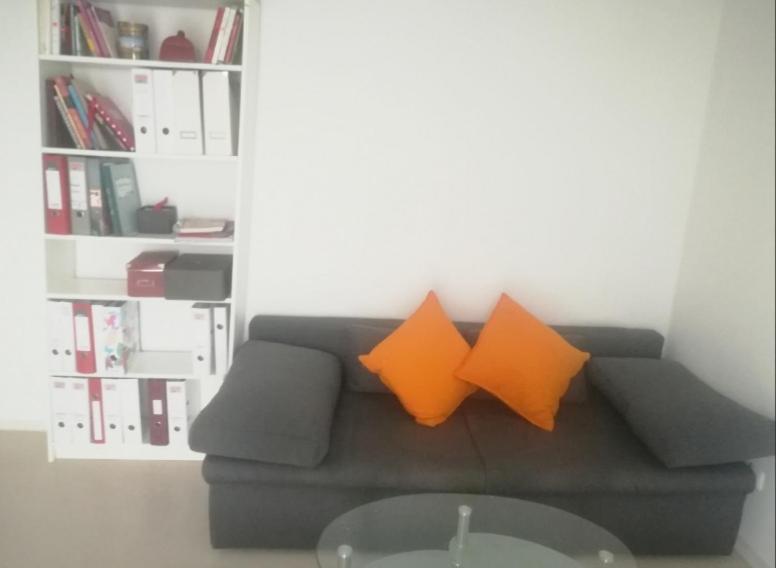 Helles Zimmer Mit Balkon Zwischen Uni Und Altstadt Regensburg Exterior photo